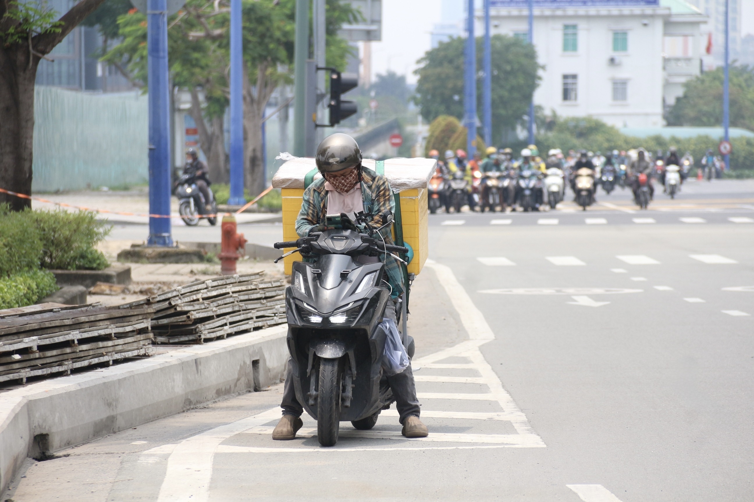 TP.HCM mờ đục ảnh 3