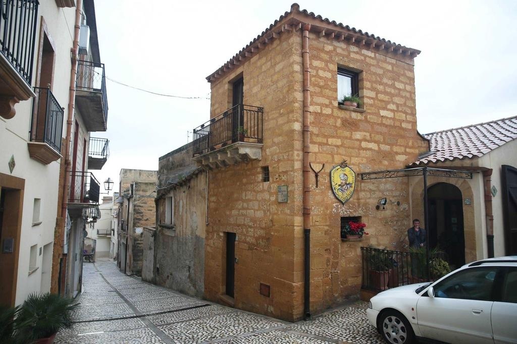 nha gia 1 bang tai Anh anh 2