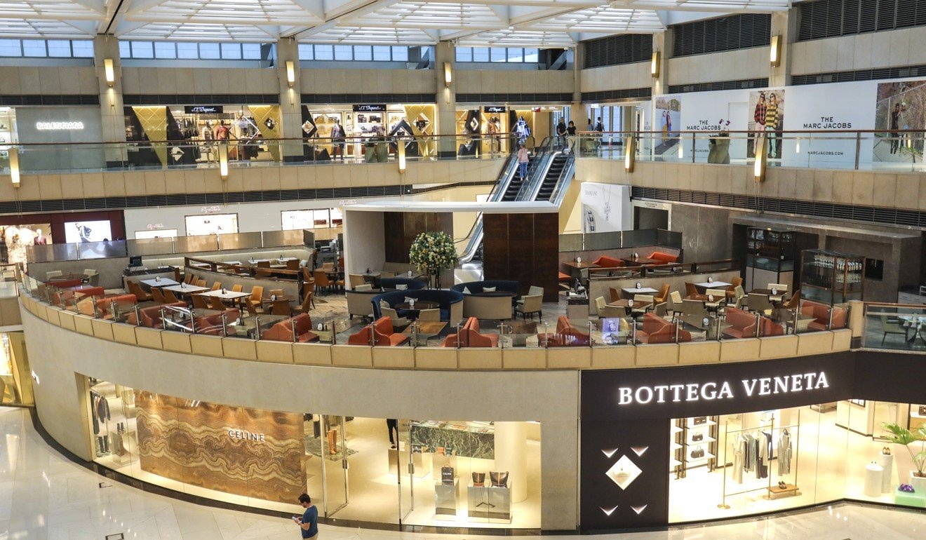 thuong hieu xa xi tron chay khoi Hong Kong anh 6