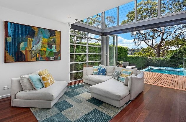 Ty phu Trung Quoc mua loat 6 can ho trieu USD va bo trong hinh anh