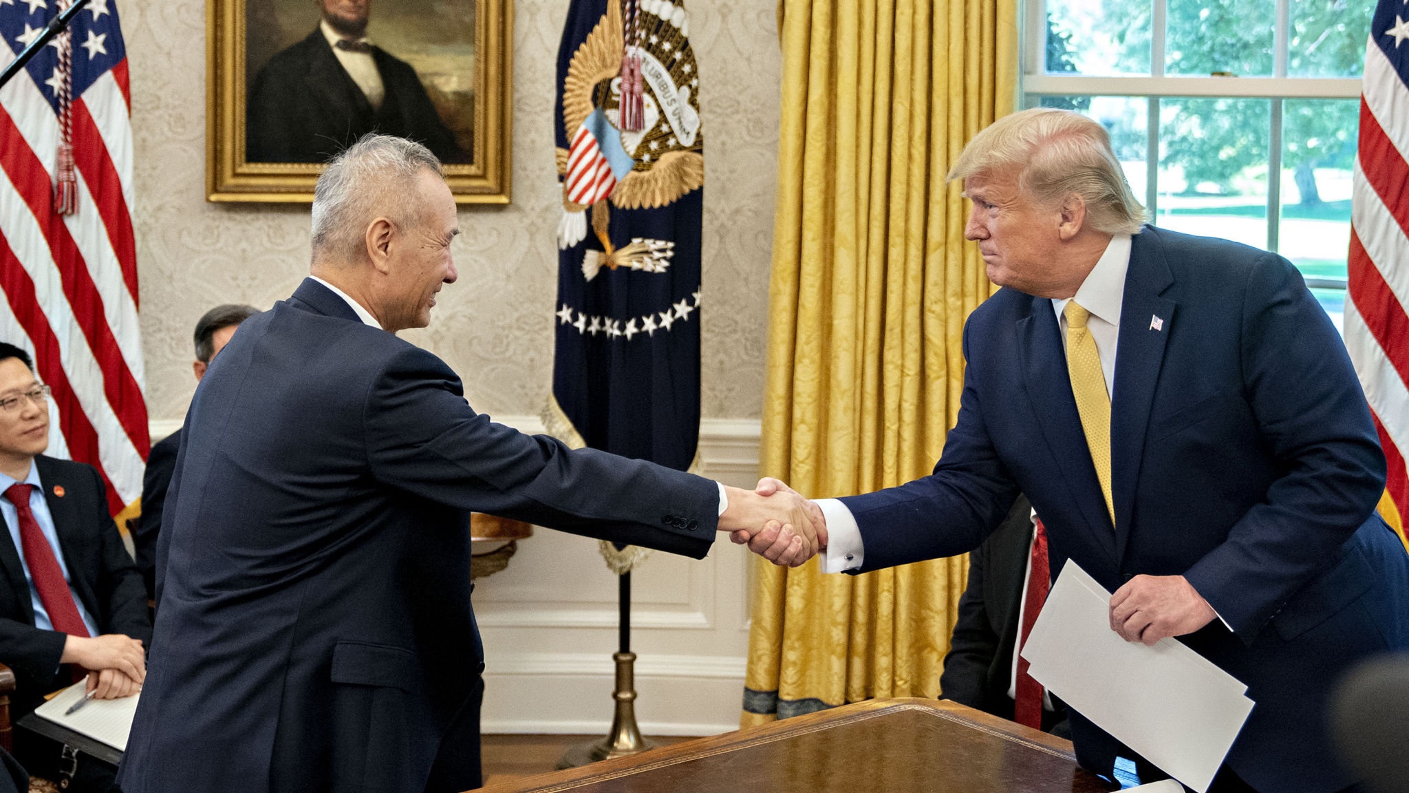 My can nhac go bo thue quan voi Trung Quoc hinh anh