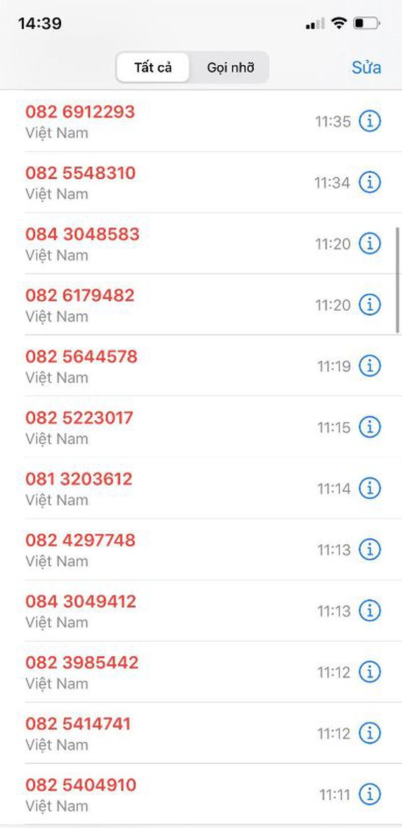 nhan vien doi bom dien thoai khac hang anh 2