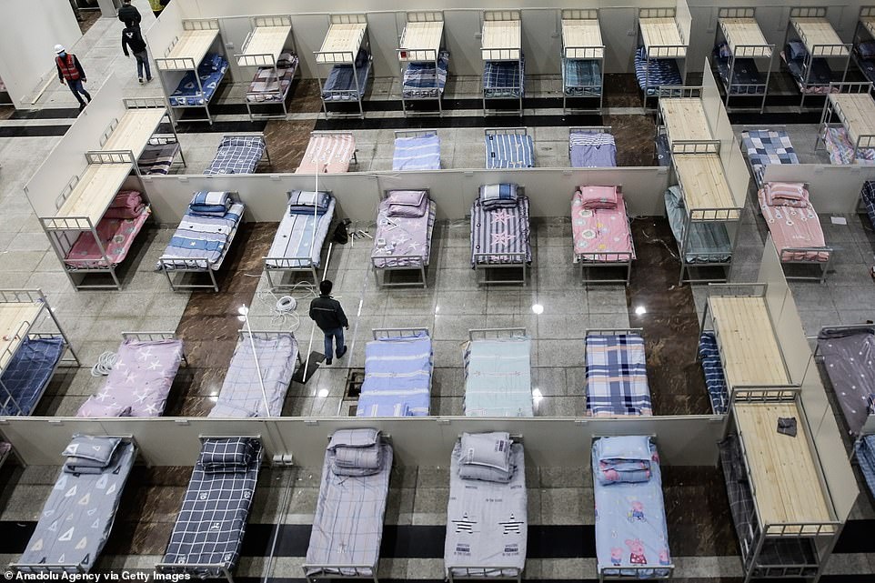 Vu Han hoan thanh chop nhoang 11 benh vien moi de ung pho voi virus corona anh 1