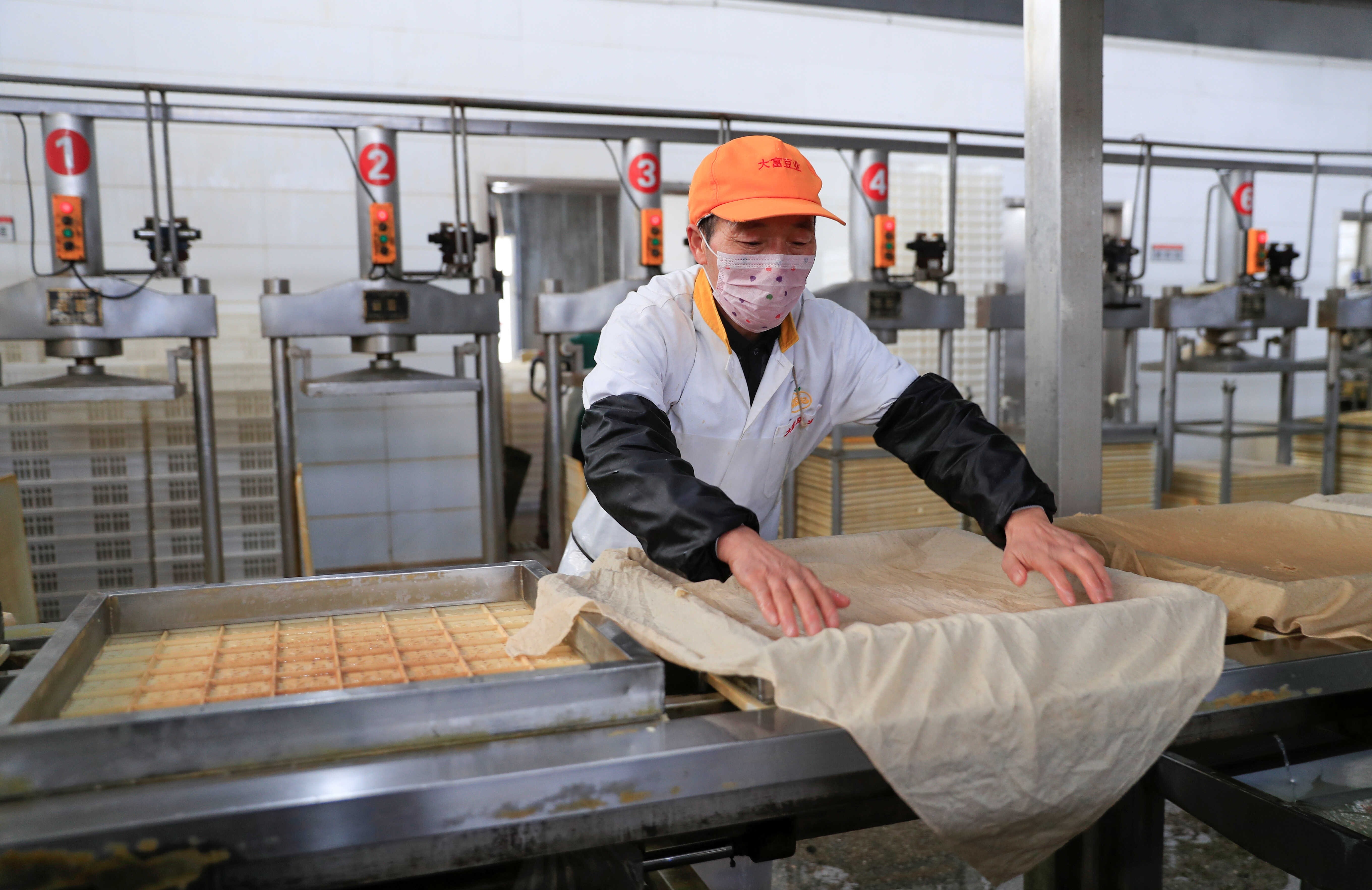 dich virus corona anh huong toi kinh te Trung Quoc anh 3