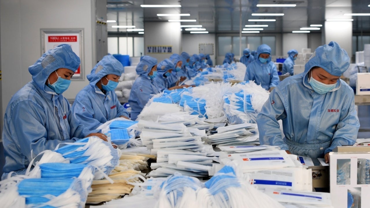 Lao dao vi Covid-19, Trung Quoc van the dat muc tieu kinh te the ky hinh anh