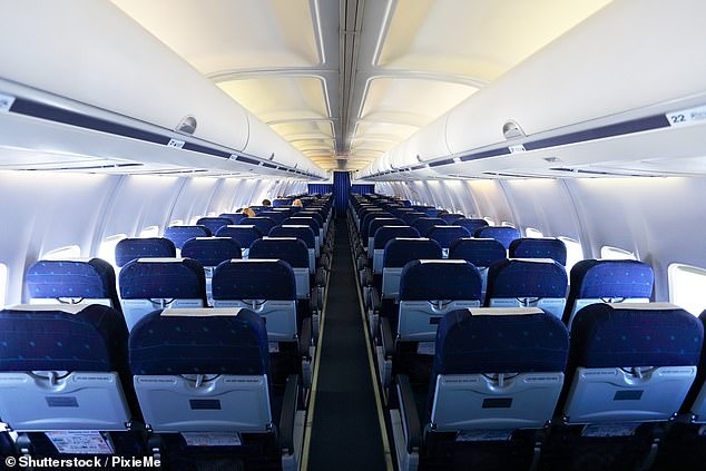 Vi sao cac hang van phai duy tri nhung chuyen bay trong khach hinh anh