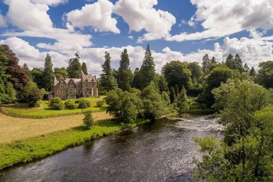 Nhung dia diem xa xi ly tuong de cach ly trong mua dich anh 4