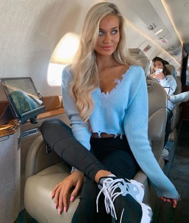 Gioi sieu giau bi len an vi 'chay' xet nghiem,  khoe khoang khu cach ly xa xi anh 1