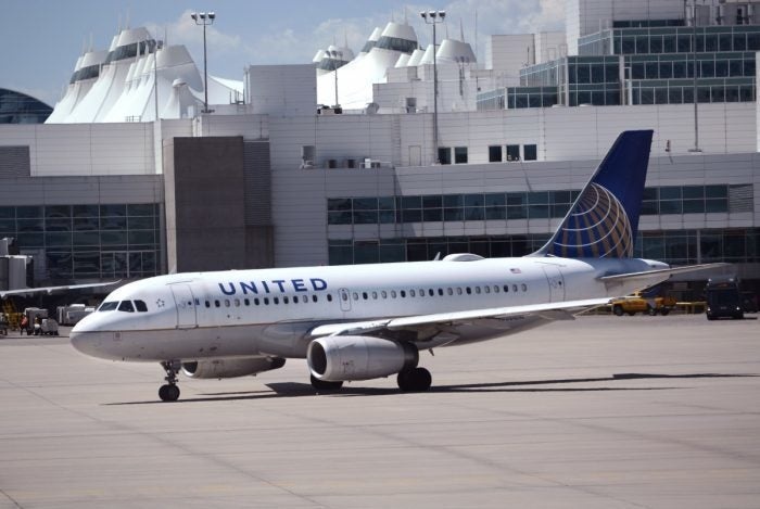 Can tien, hang hang khong My ban 22 may bay cho Trung Quoc hinh anh