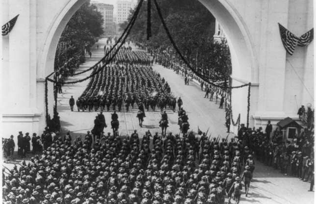 Cach cac nen kinh te vuc day tu tu khung hoang trong qua khu anh 1