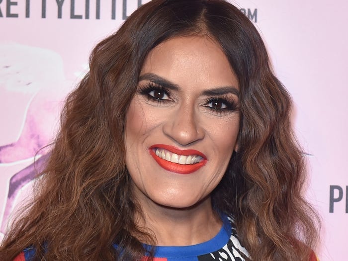 de che thoi trang tai trieng Boohoo anh 3