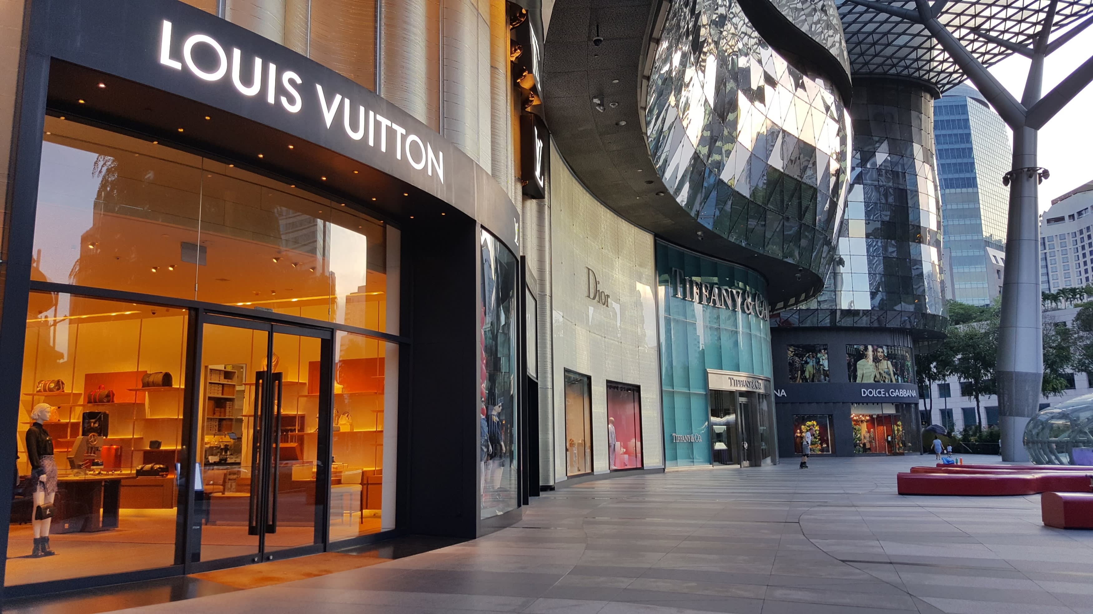 Duong Orchard - thanh dia mua sam Singapore - hoang lanh vi dich benh hinh anh