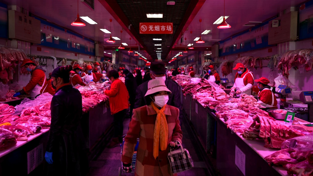 Nganh cong nghiep 220 ty USD chan dong vi nghi van lay lan SARS-CoV-2 hinh anh