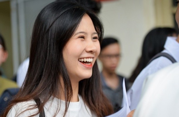 Hoc phi nganh tri tue nhan tao len toi 40 trieu dong moi nam hinh anh