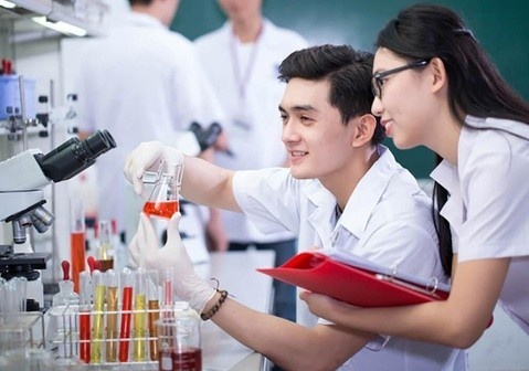 Nganh Rang - Ham - Mat co hoc phi len den 198 trieu dong/nam hinh anh