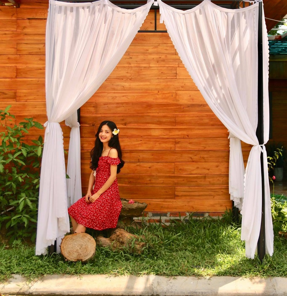 Dai hoc Ngoai Thuong anh 7