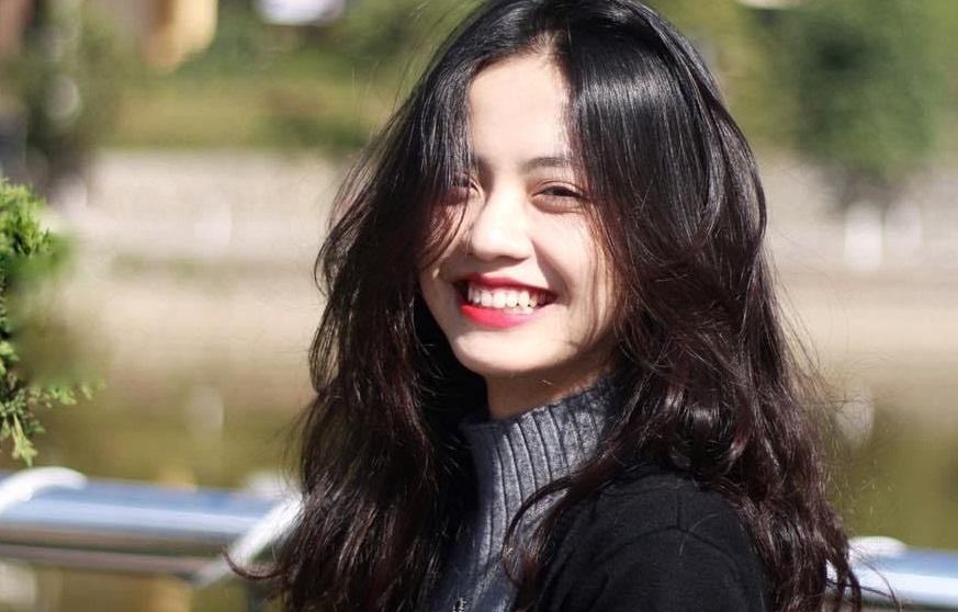 Chia se bang diem gioi, hoa khoi Ngoai thuong nhan nhieu loi khen hinh anh