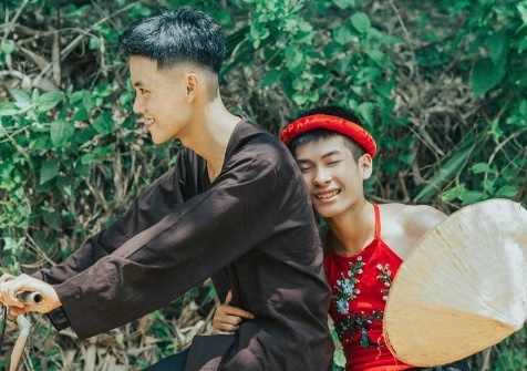 Anh ky yeu phong cach 1977 Vlog cua hoc sinh Dak Lak hinh anh