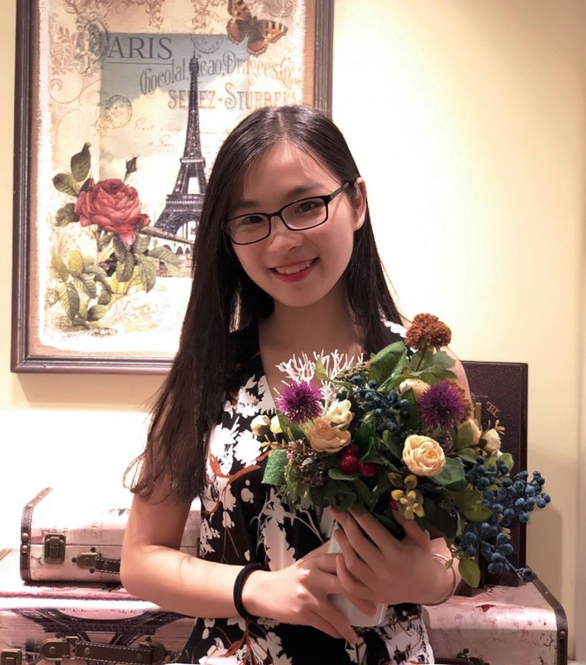 Nu sinh Bach Khoa anh 5