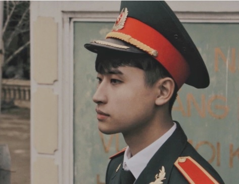 Anh mac quan phuc cua 10X nhan nhieu loi khen hinh anh