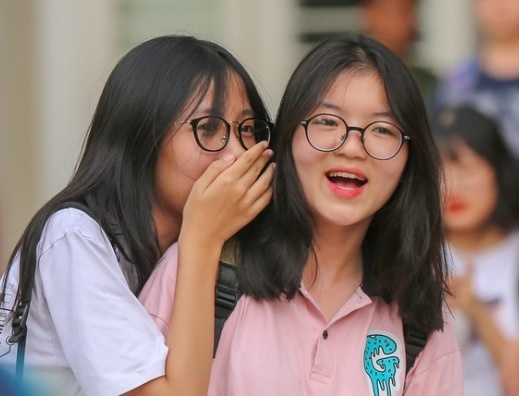 Lich thi vao lop 10 cac truong THPT chuyen o Ha Noi hinh anh