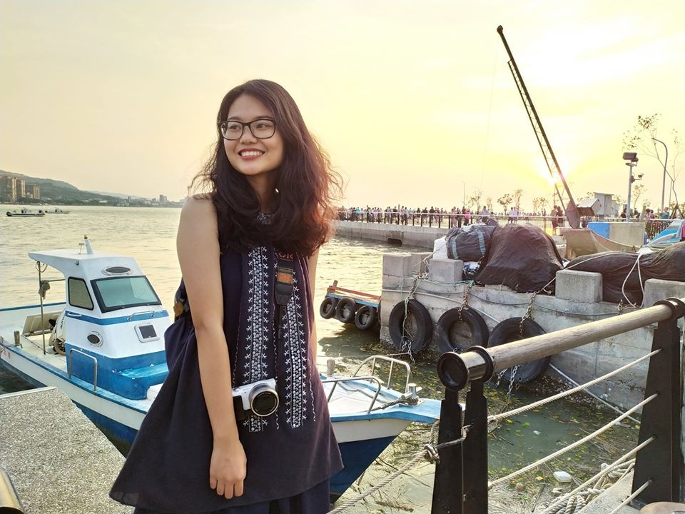 Dai hoc ngoai ngu anh 8