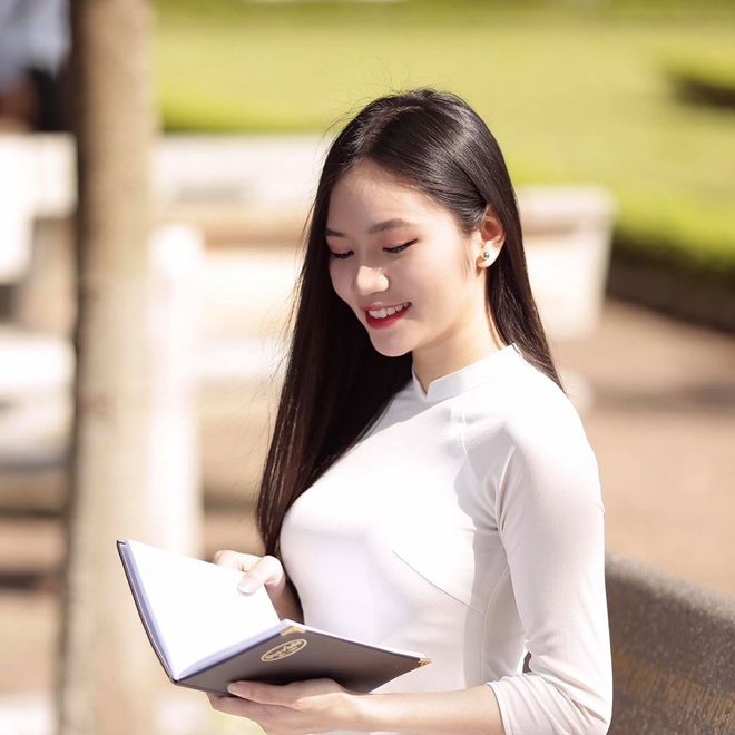 Hoa khoi sinh vien anh 2