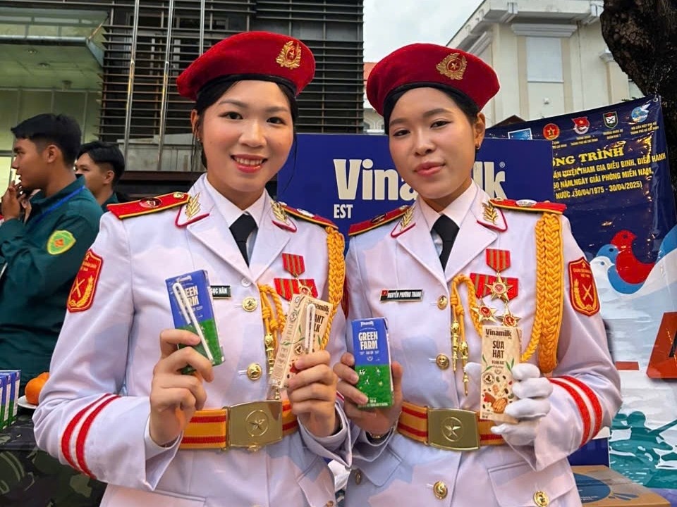 Vinamilk anh 3