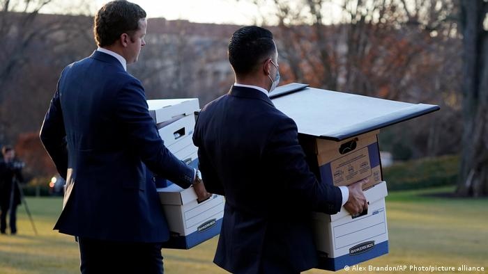 FBI kham xet tu dinh cua ong Trump anh 2