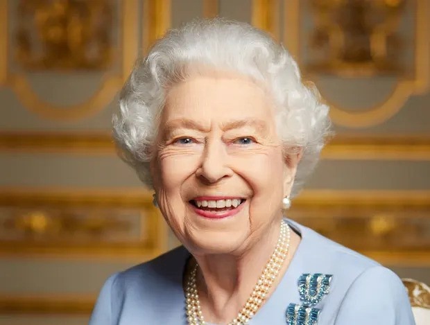 Buc anh chua tung duoc cong bo cua Nu hoang Elizabeth II hinh anh