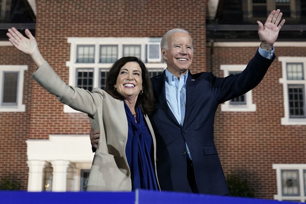 Bau cu giua ky My anh 1