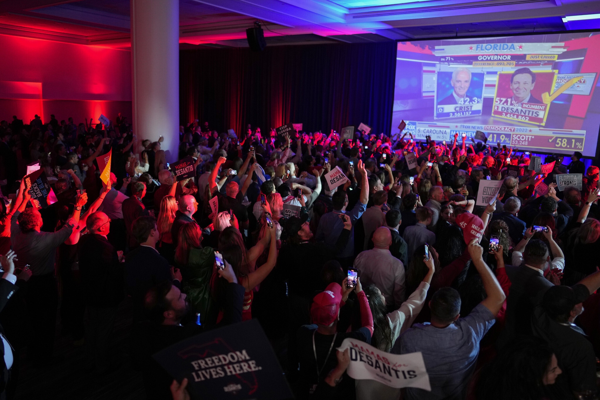 Bau cu giua ky My anh 4