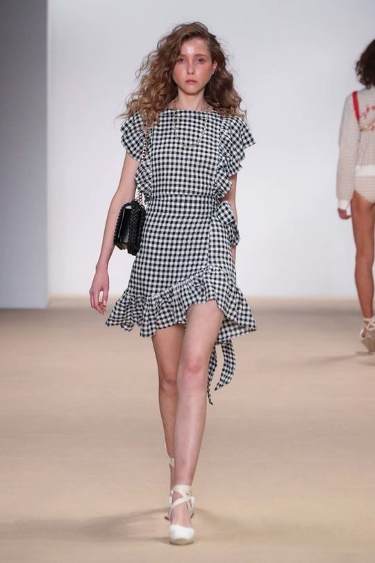 xu huong soc ca ro mua xuan he 2018 anh 2