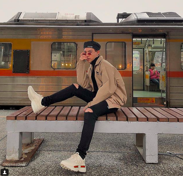 Giay sneakers trang anh 6