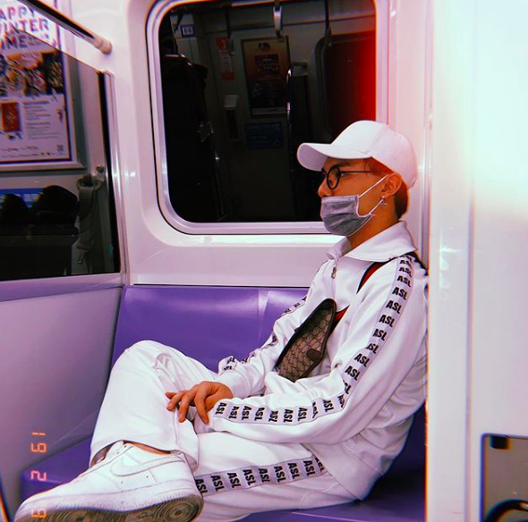 Giay sneakers trang anh 7