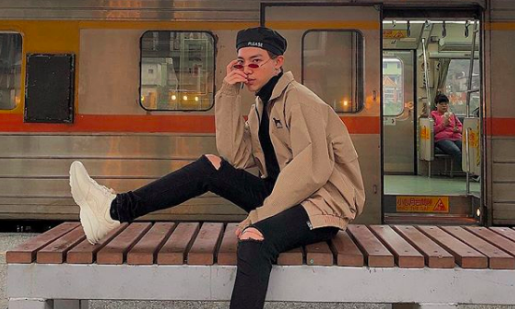 Chi Dan, Son Tung M-TP me sneakers trang hinh anh