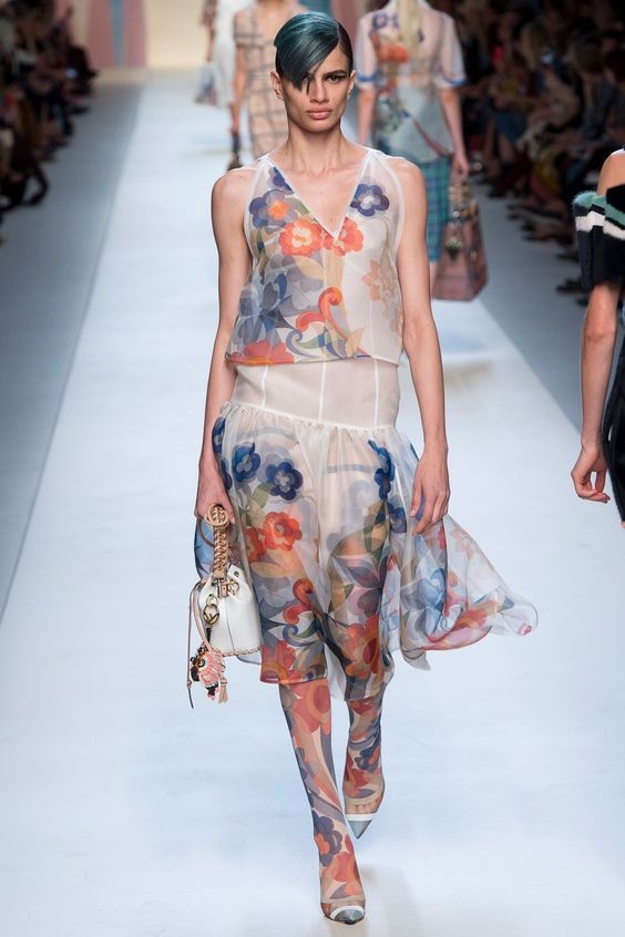 thoi trang xuyen thau anh 5