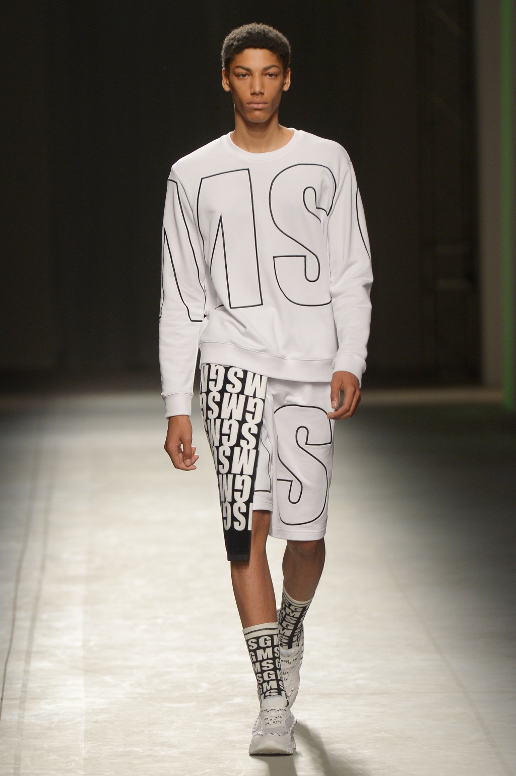 ao thun in logo anh 5