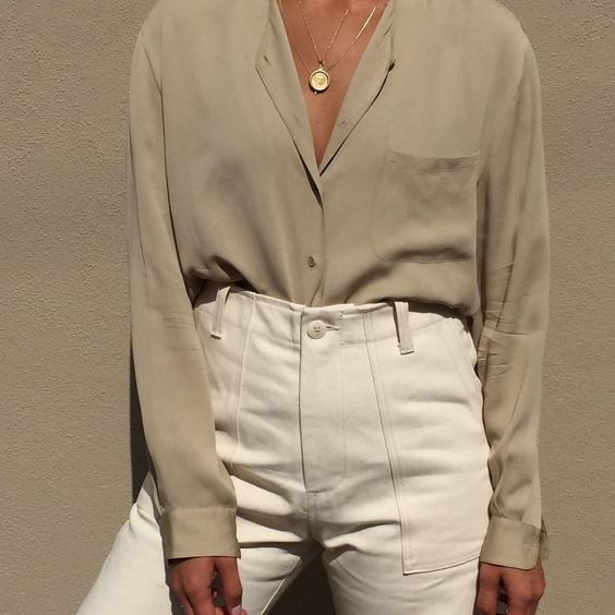 Xu huong trang suc moi: Vong co mat dong xu bi an hinh anh