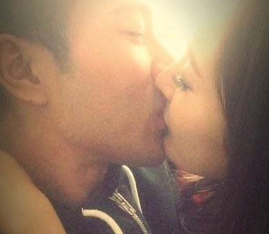 Nguoi yeu dang anh khoa moi mung sinh nhat Duong Mich hinh anh