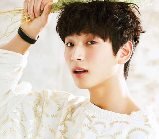 Thanh vien 2AM gap tai nan xe hoi hinh anh