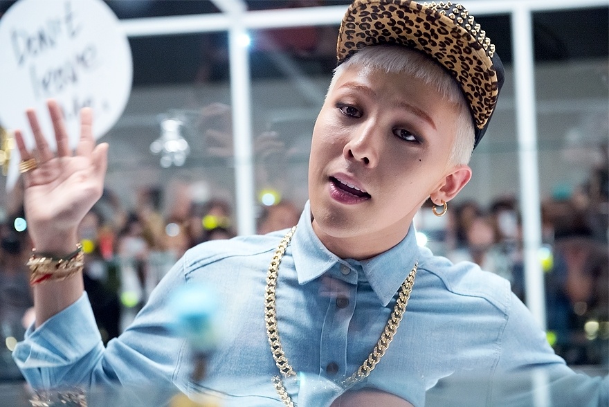 G-Dragon he lo clip quay voi 1.000 fan hinh anh