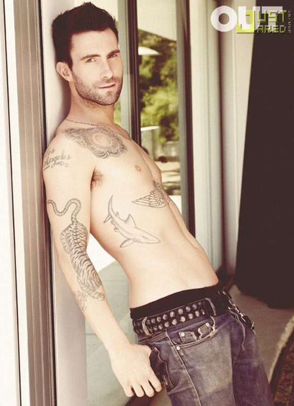 Sao Hollywood ‘dinh’ nghi an la nguoi dong tinh hinh anh