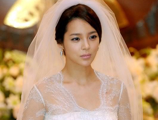 Cac sao Han ket hon voi thuong dan hinh anh