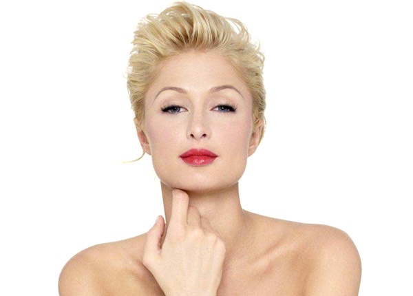 Paris Hilton se bieu dien cung Lee Hyori hinh anh