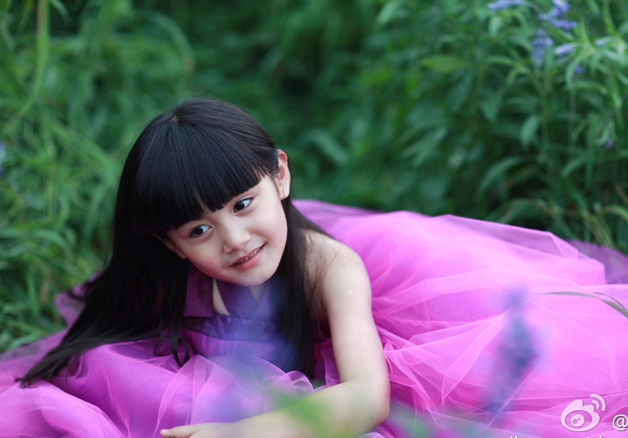 Anh doi thuong dang yeu cua Tieu Long Nu 'nhi' hinh anh