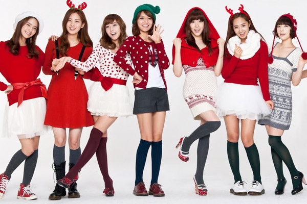 10 ca khuc Giang sinh cua sao Kpop hinh anh