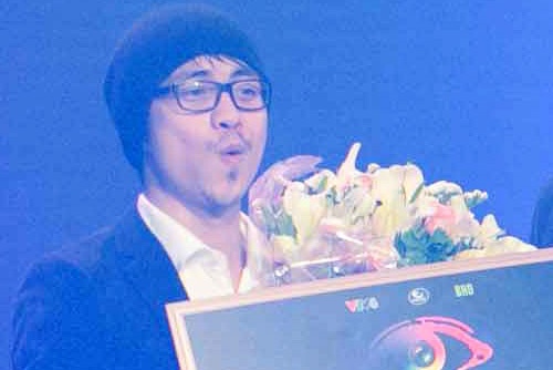 Hot boy Ha Noi gianh 2 ty dong cua 'Nguoi giau mat' hinh anh