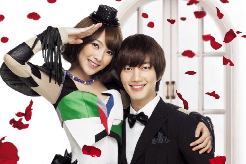 Ro tin don Ji Young chia tay KARA vi ban trai hinh anh