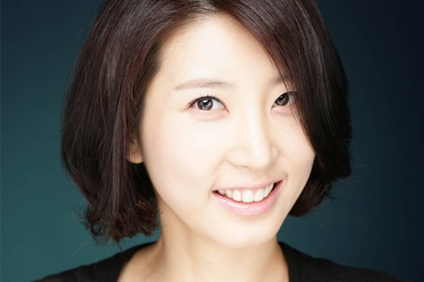 Chi gai truong nhom SuJu noi ve vu tu tu cua cha va ong ba hinh anh